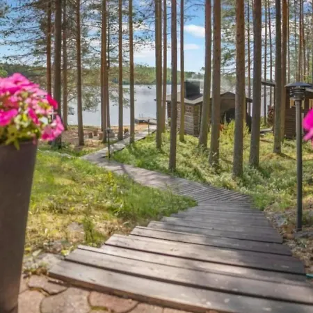 Vacation Urpola Feriehus *